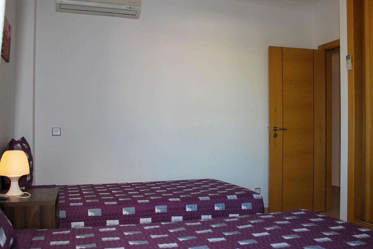 Varandas Do Mar Apartamento T2R Frente Mar Olhos De Gua Albufeira Оллюш-де-Аґуа Екстер'єр фото