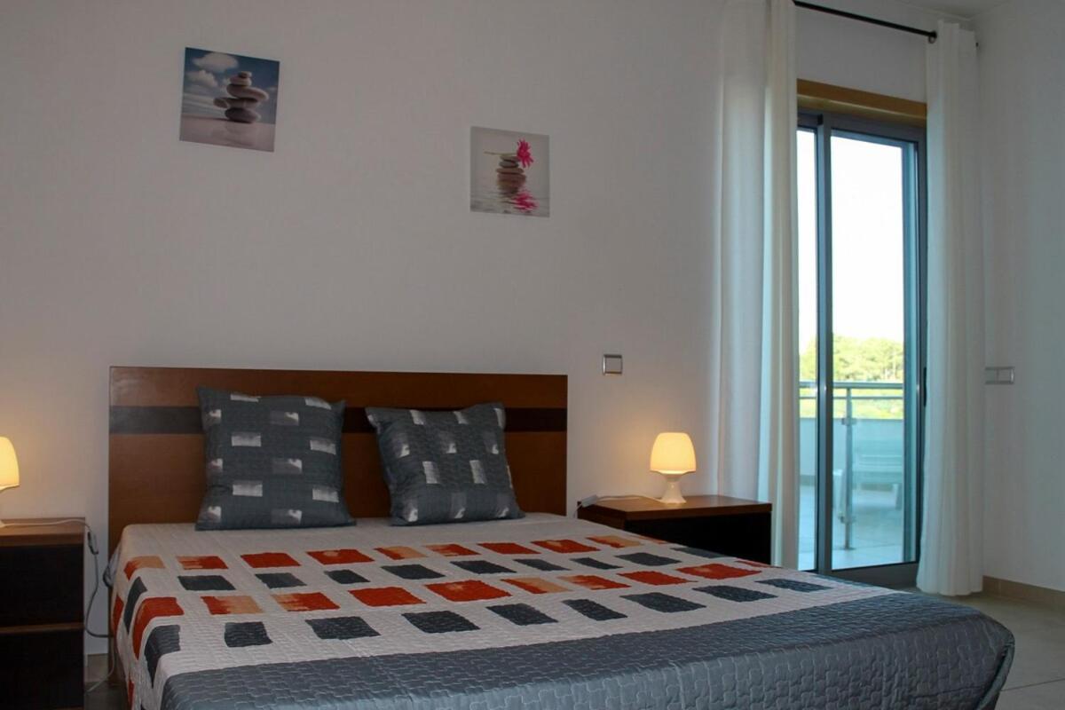 Varandas Do Mar Apartamento T2R Frente Mar Olhos De Gua Albufeira Оллюш-де-Аґуа Екстер'єр фото