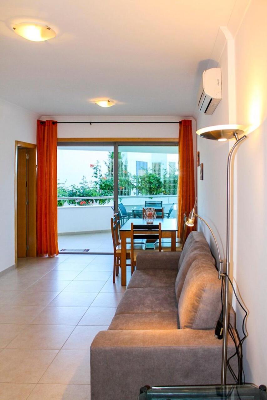 Varandas Do Mar Apartamento T2R Frente Mar Olhos De Gua Albufeira Оллюш-де-Аґуа Екстер'єр фото