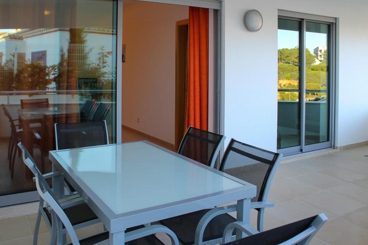 Varandas Do Mar Apartamento T2R Frente Mar Olhos De Gua Albufeira Оллюш-де-Аґуа Екстер'єр фото